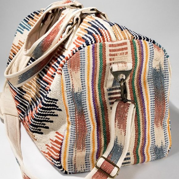 🔥SALE Terracotta Duffel Bag - Picture 3 of 5